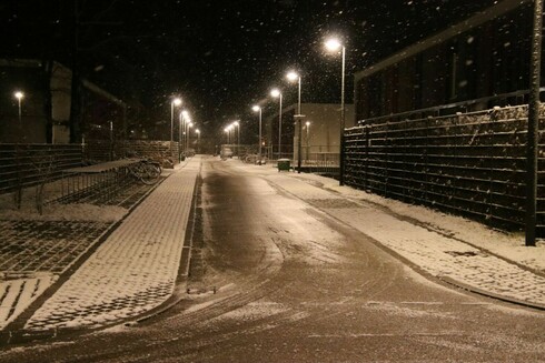 frisch geräumte Straße