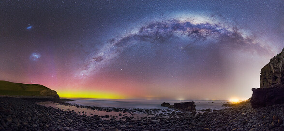 Aurora at Magnet Bay