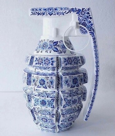 Art. Sculptures made of porcelain.
A set of custom made sculptures hand painted in the delft blue style of ceramics: A Hand grenade