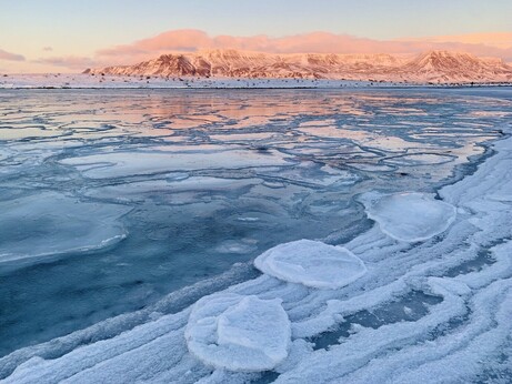 Frozen ocean