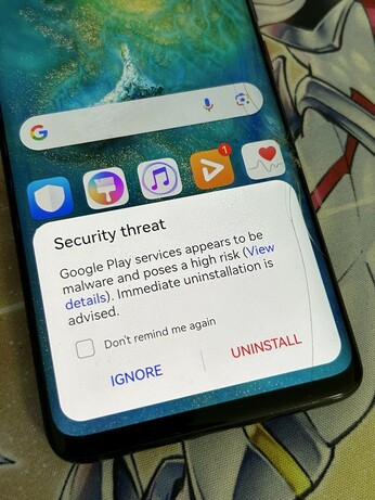 Security threat Google Play services appears to be malware and poses a high risk (View details). Immediate uninstallation is advised. Don't remind me again IGNORE UNINSTALL