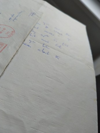 Photo of a 1969 letter by W. H. Auden, showing indented impressions.