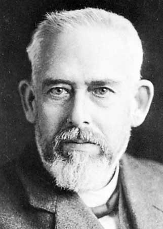 Maximilian Franz Joseph Cornelius Wolf (June 21, 1863–October 3, 1932), German astronomer
Unknown author - Archiv für Kunst und Geschichte, Berlin