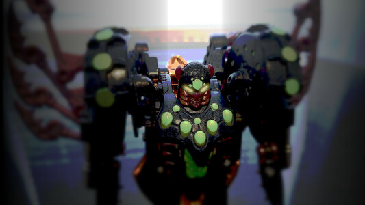 A heavily processed image of the Beast Wars Transmetal Tarantulas toy.