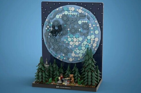 A model of a scene from E.T. made of Lego bricks