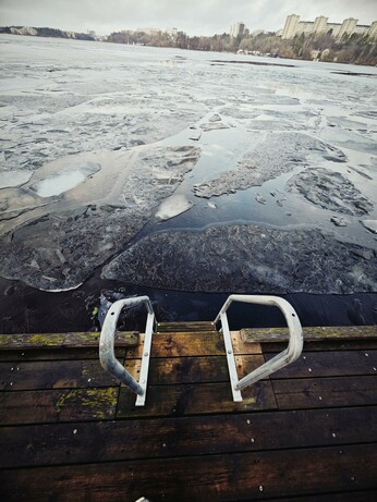 icey swimming area