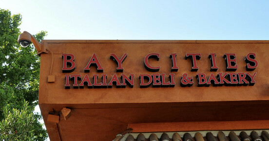 Santa Monica’s Bay Cities Italian Deli Shut Down by Health Department