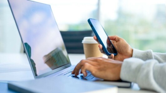 Thinking about a 4-day workweek? Here’s what you need to know