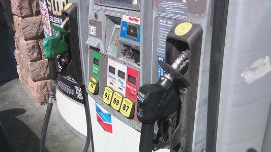 Gas prices drop to 2021 levels, offering relief to summer travelers