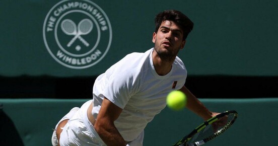 EN DIRECT - Demi-finale de Wimbledon Fritz-Alcaraz : le double tenant du titre prend un premier avantage
