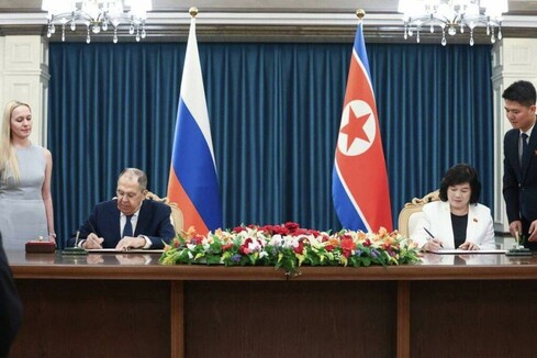 La Russie met en garde les États-Unis la Corée du Sud et le Japon contre une alliance