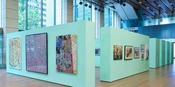 Japan's top banks draw closer to art world with eye on surging market