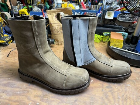 BEFORE: As-purchased weathered Mandalorian costume leather boots. The shine was taken off (which Is important) but the overall effect reminded me of pre-weathered leather/suede jackets from the 90s.