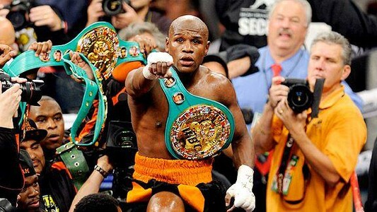 Moses Itauma Hopes To Follow Floyd Mayweather’s Path; Not Focused On Oleksandr Usyk